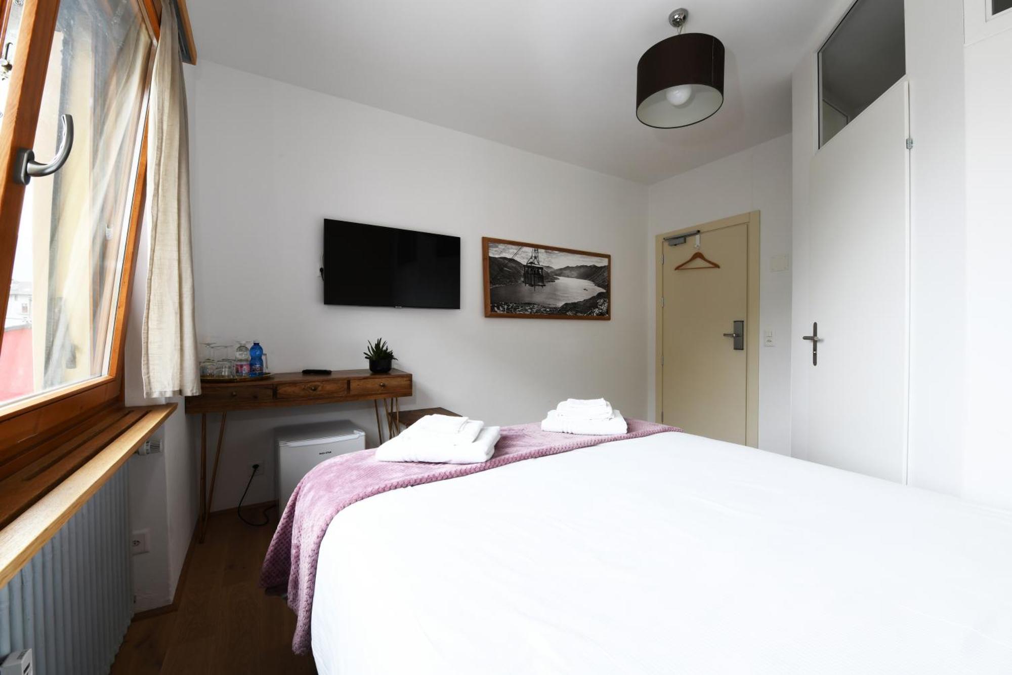 7Rooms - Self Check-In 24H Free Parking 로손 외부 사진